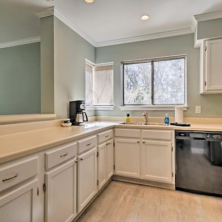 Updated Hilton Head Condo Balcony, Walk To Beach Hilton Head Island Ngoại thất bức ảnh